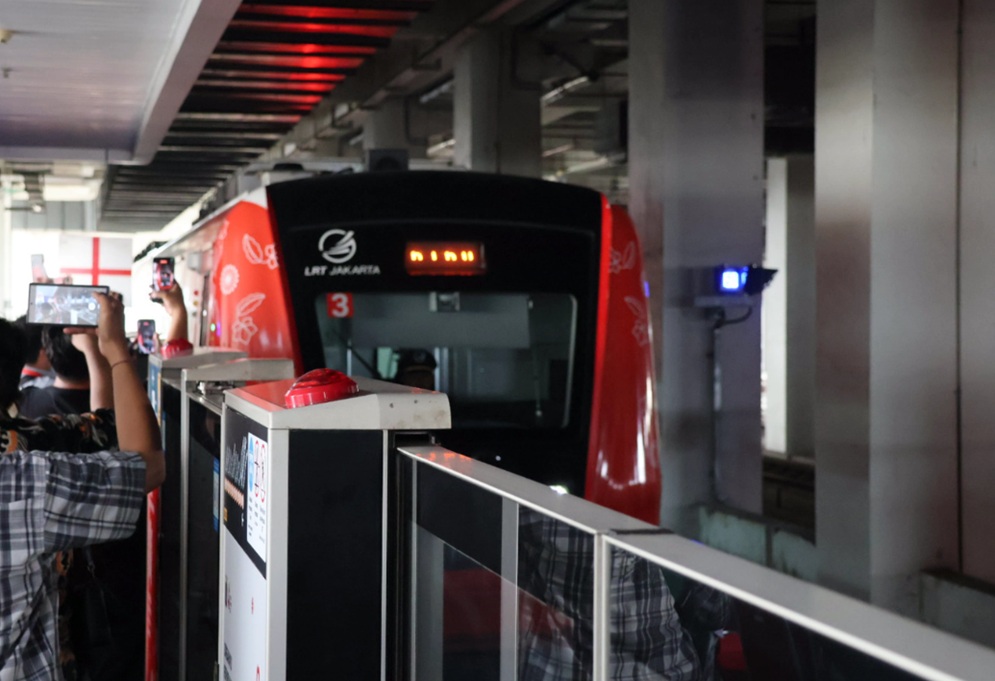 LRT Jakarta Rute Kelapa Gading-Manggarai Masuk Tahap Uji Coba, Cek Jadwalnya