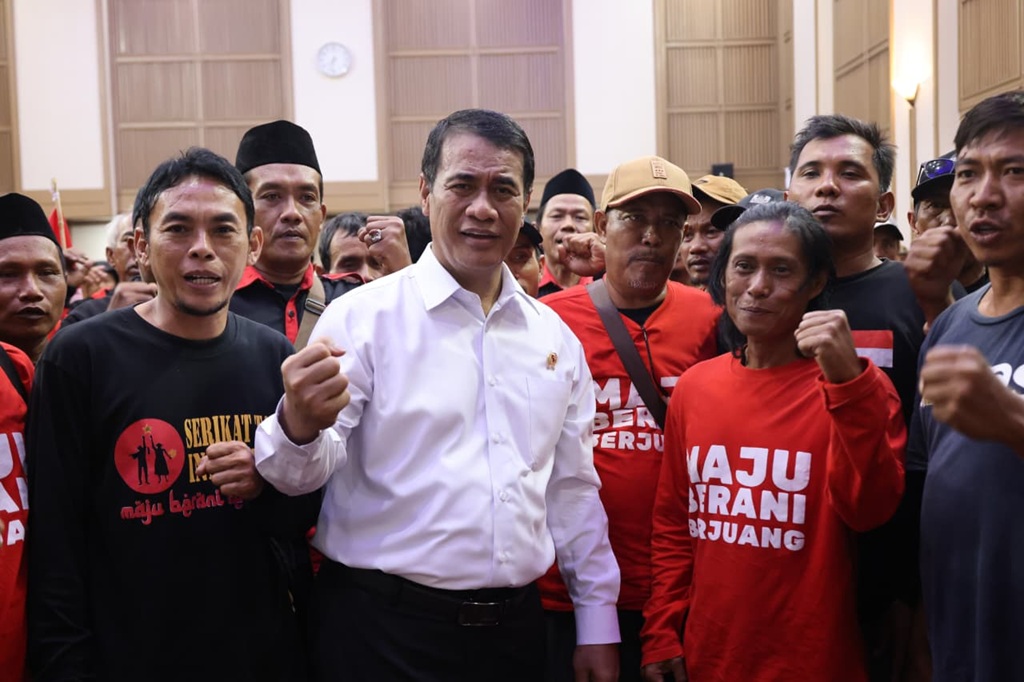 Temui 1.000 Petani Indramayu, Mentan Amran Bentuk Kelompok Maju Berani Berjuang
