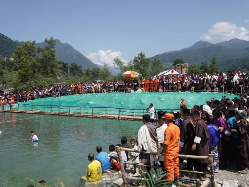 Unik! Bhutan Punya Festival Mandi Berkah, Namanya Bathing Carnival