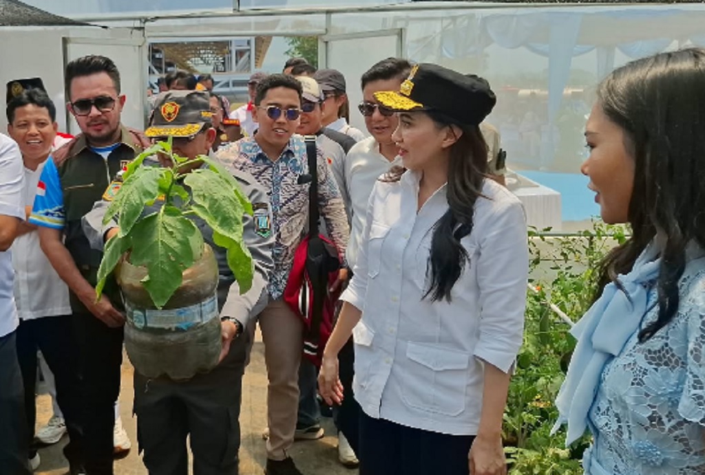 Tingkatkan Kesejahteraan, Linmas Didorong Budi Daya Ayam Petelur hingga Ikan Nila