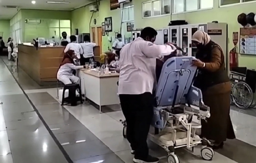 Kasus Flu di Cirebon Melonjak, RSUD Gunung Jati Tambah Area Rawat Inap