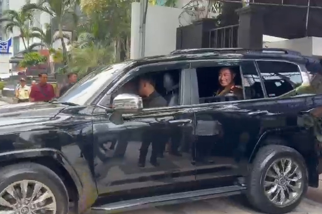 Komjen Suyudi Bertolak ke Istana jelang Dilantik Prabowo Jadi Kapolri