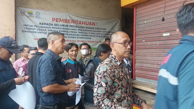 243 Kios Pasar Ciroyom Bandung Disegel, Pedagang Diminta Waspadai Pungli