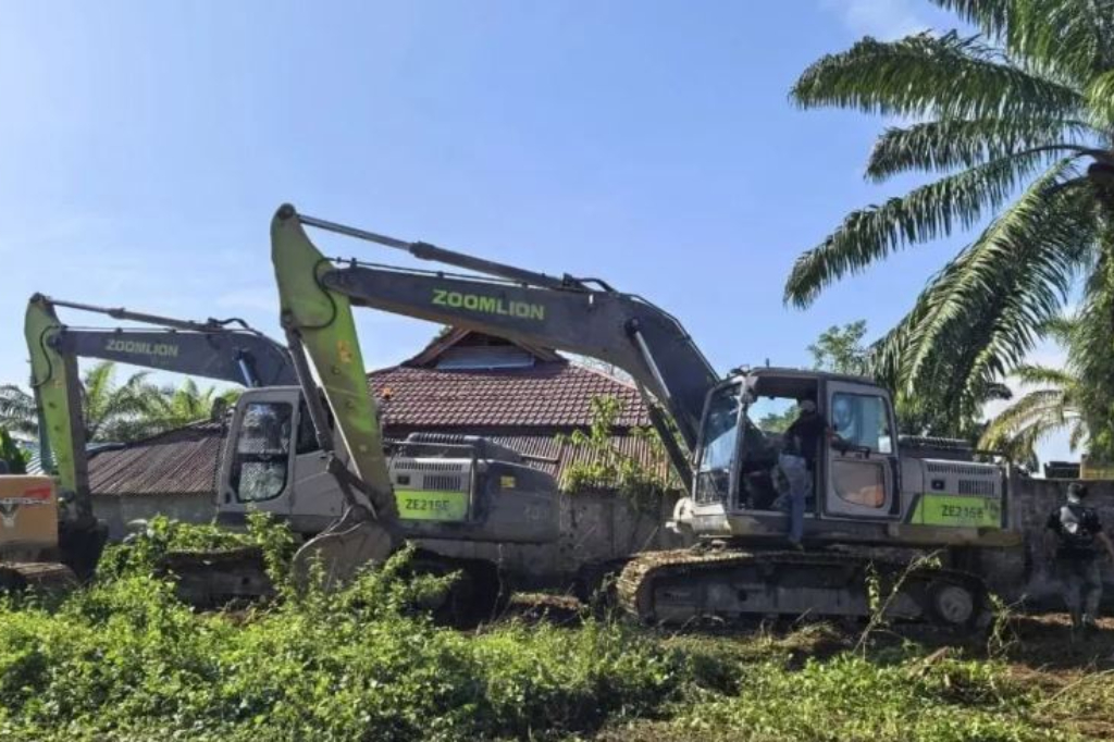 Tambang Emas Ilegal di Nagan Raya Digerebek, 8 Orang Ditangkap hingga 2 Ekskavator Disita