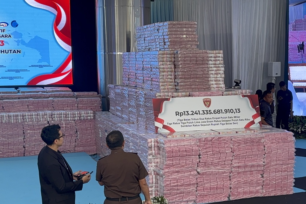 Penampakan Tumpukan Uang Rp13,2 Triliun yang Bakal Diserahkan Satgas PKH ke Negara