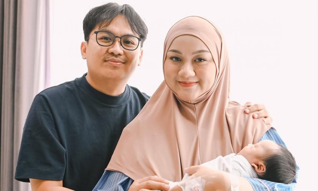 Ate Komika Umumkan Kelahiran Anak Pertama, Dikasih Nama Ini