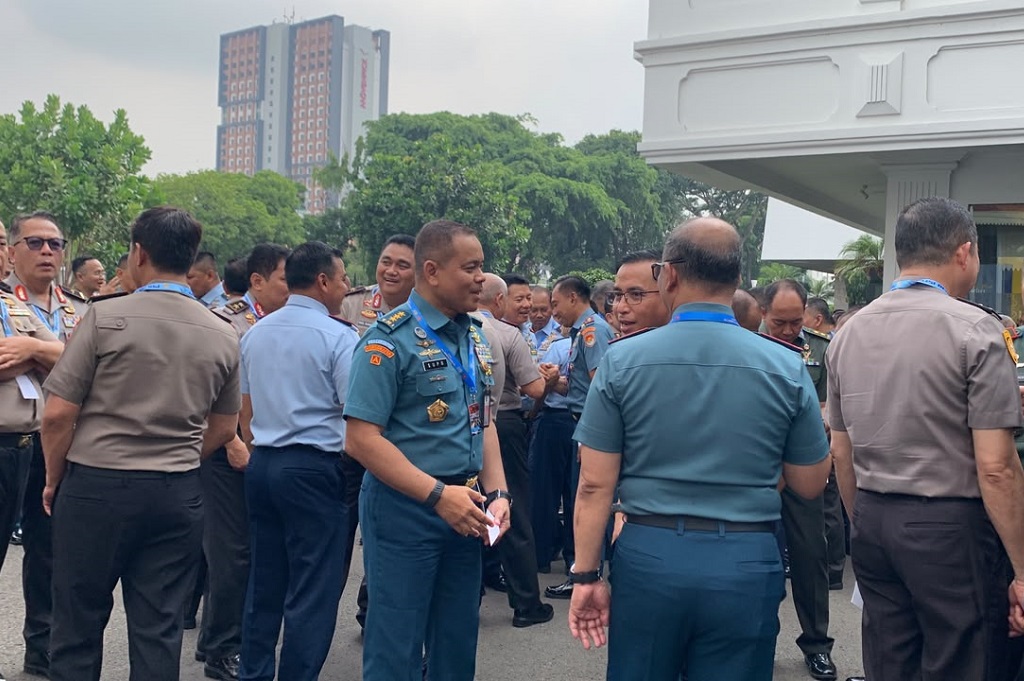 Prabowo Kumpulkan 800 Perwira Tinggi TNI-Polri di Istana, Ada Apa?