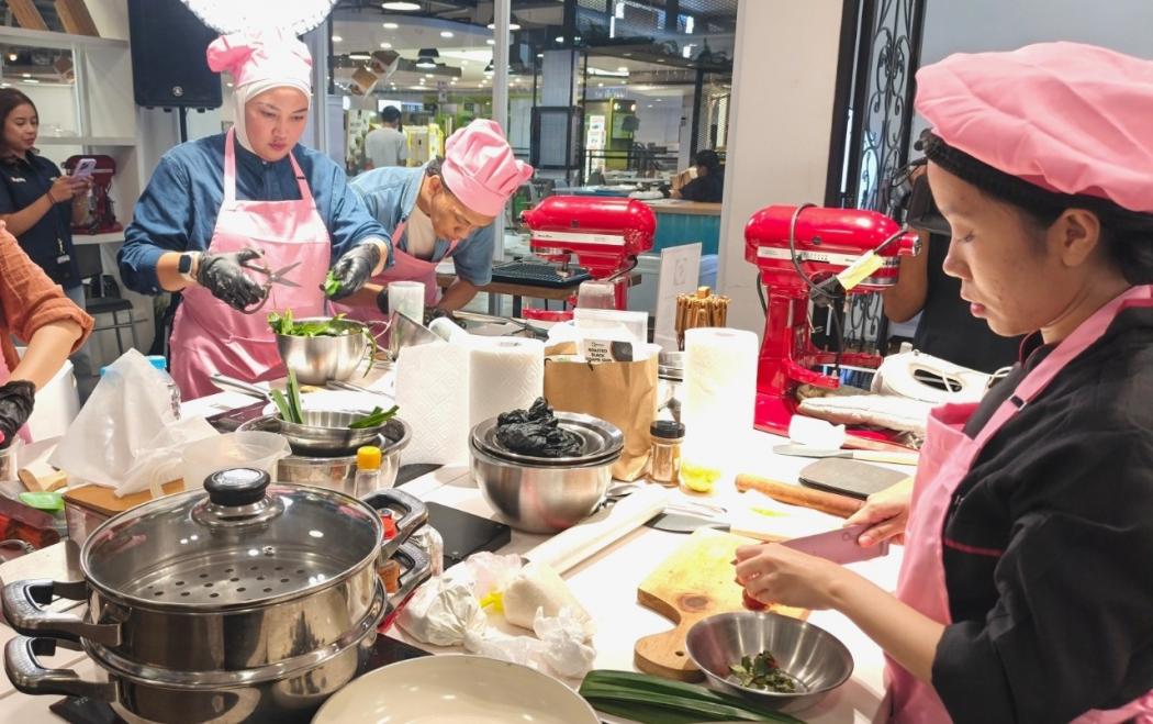 Paduan Songpyeon Korea dengan Wedang Ronde Indonesia Jadi Dessert Kreatif