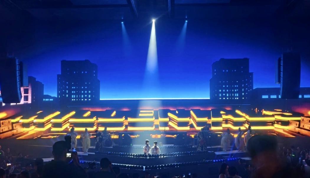 Dilengkapi Layar LED Raksasa, Black Owl Bangun Sistem Pencahayaan Terbesar di Asia