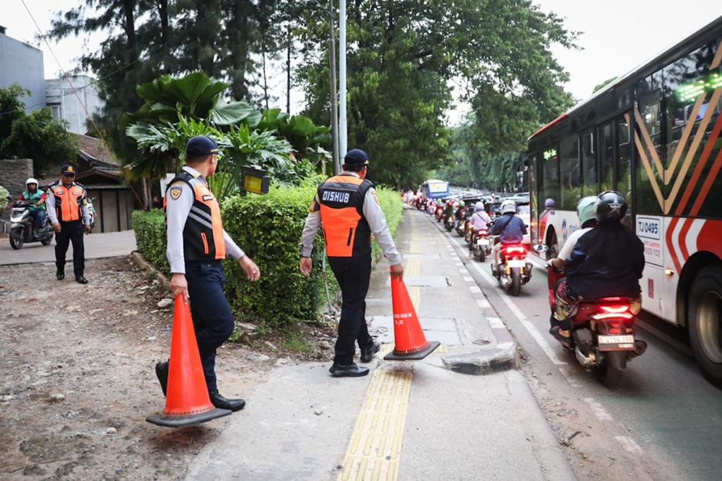 Gebrak Pagi Dimulai Hari Ini, Pejabat hingga PJLP Dishub Disebar Urai Macet di Jakarta