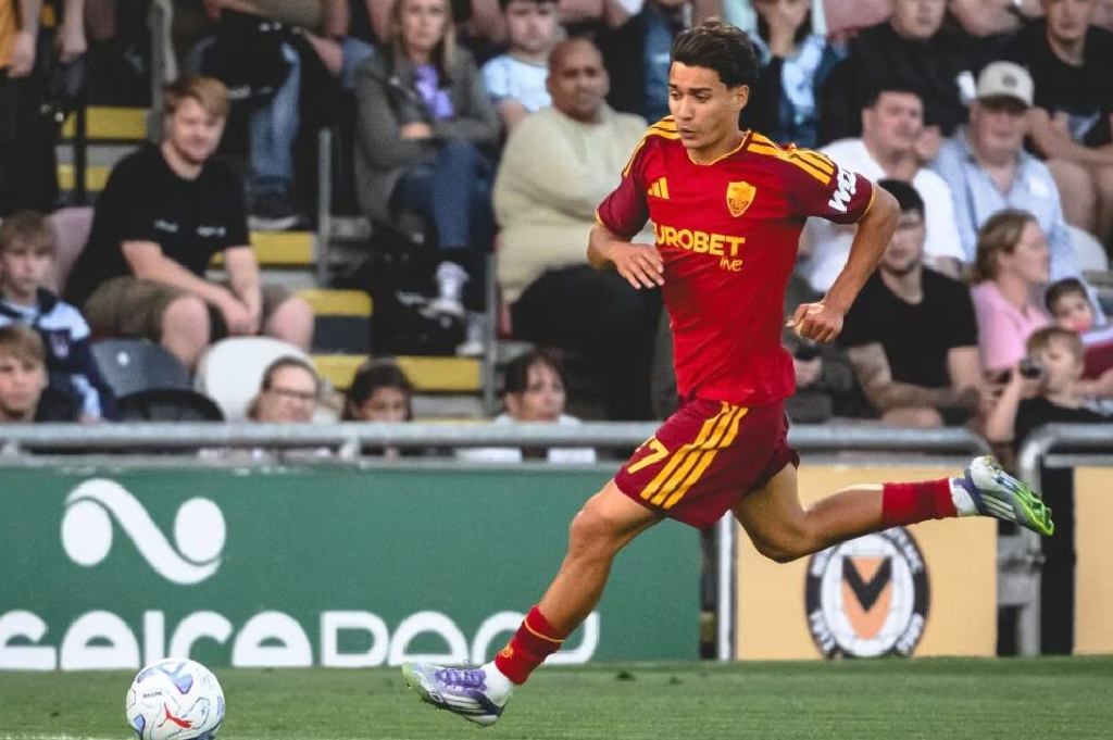 Tottenham Bidik Bek Muda AS Roma yang Juga Dipantau Arsenal, Liverpool hingga MU