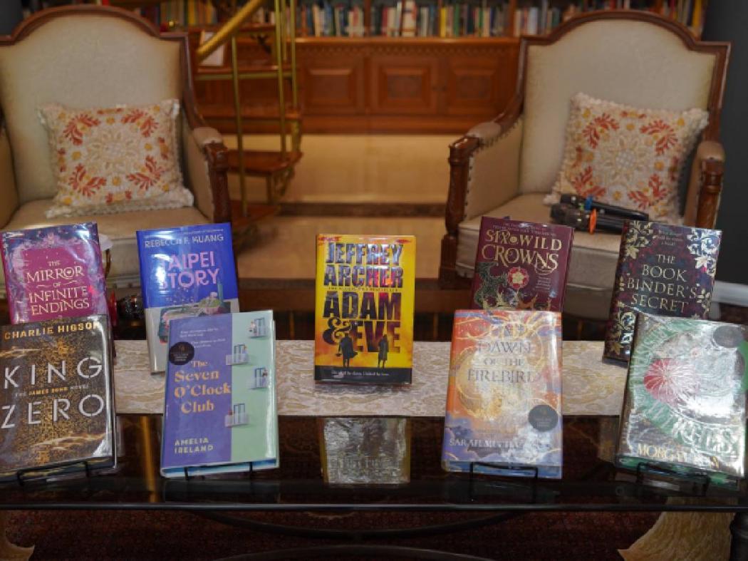 Koleksi Buku Langka dari Inggris Hadir di Indonesia, Apa yang Menarik?