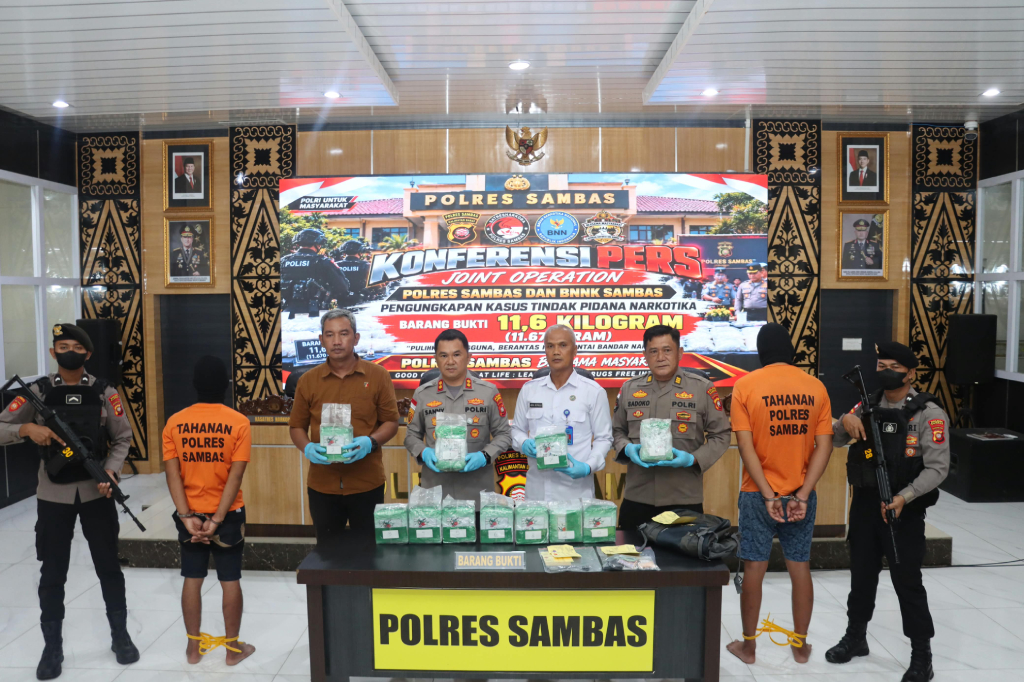 Polisi Bongkar Peredaran Sabu 11,67 Kg di Sambas Kalbar, 2 Tersangka Ditangkap