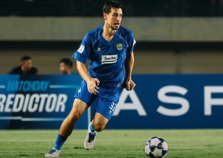 Persib Bandung Menang Tipis atas Viettel FC, 2 Pemain Diusir dari Lapangan