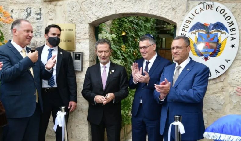Kolombia Makin Akrab dengan Israel, Pindahkan Kedubes ke Yerusalem