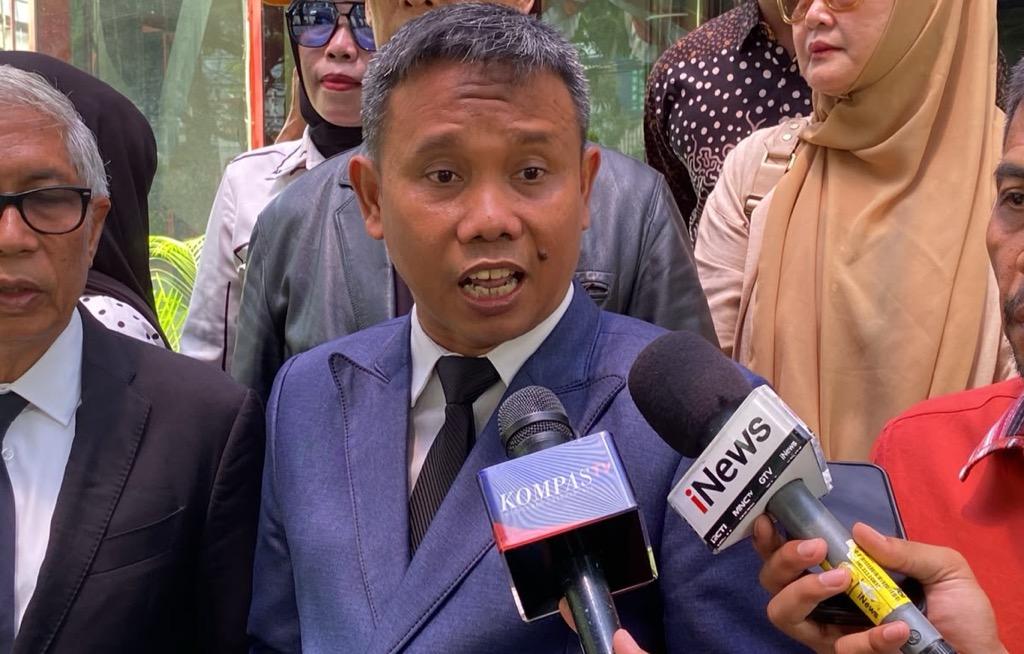 Desak Pemakzulan Gibran, Tim Advokasi Sambangi Gerindra dan Minta Prabowo Turun Tangan