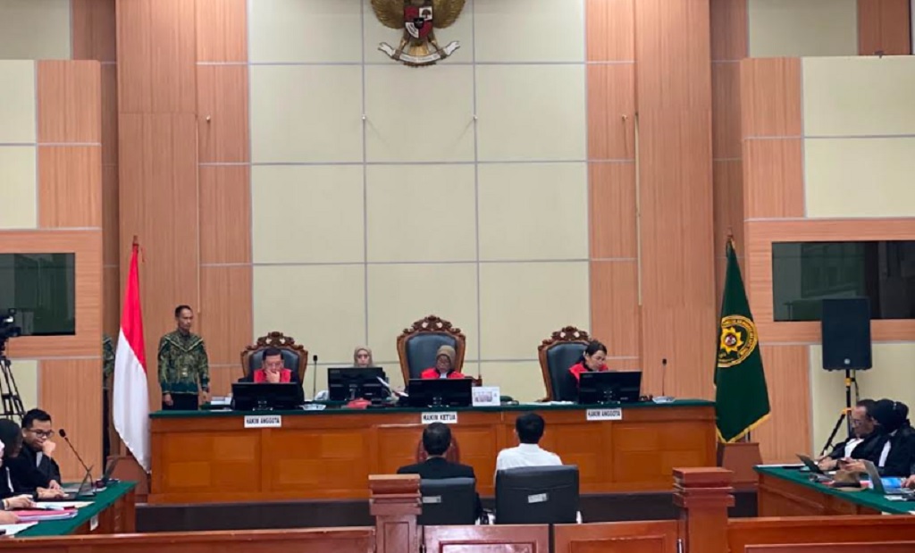 Panas! Dokter Tifa Adu Mulut dengan Freddy Damanik di Sidang terkait Kasus Ijazah Jokowi