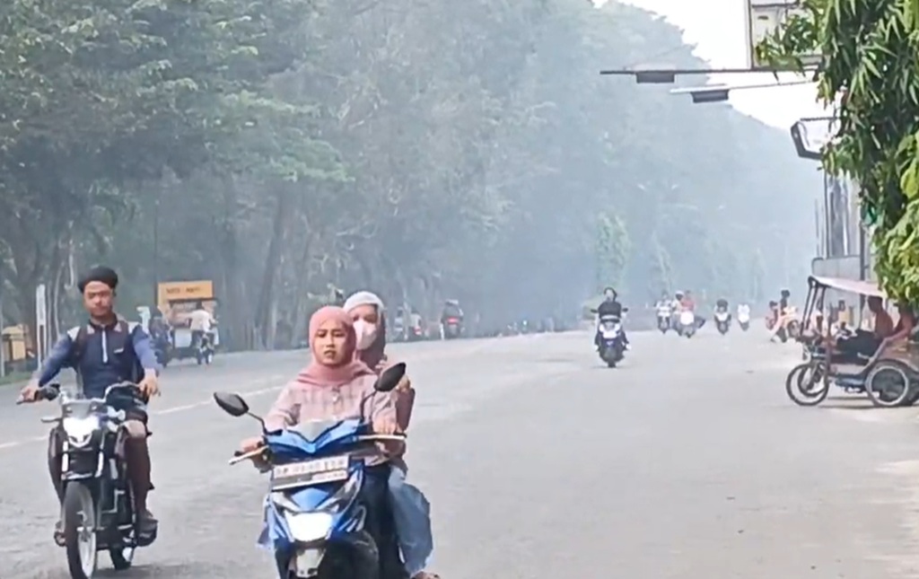 Kabut Asap Selimuti Sejumlah Wilayah Sumut Imbas Kathutla Sumsel-Kalimantan