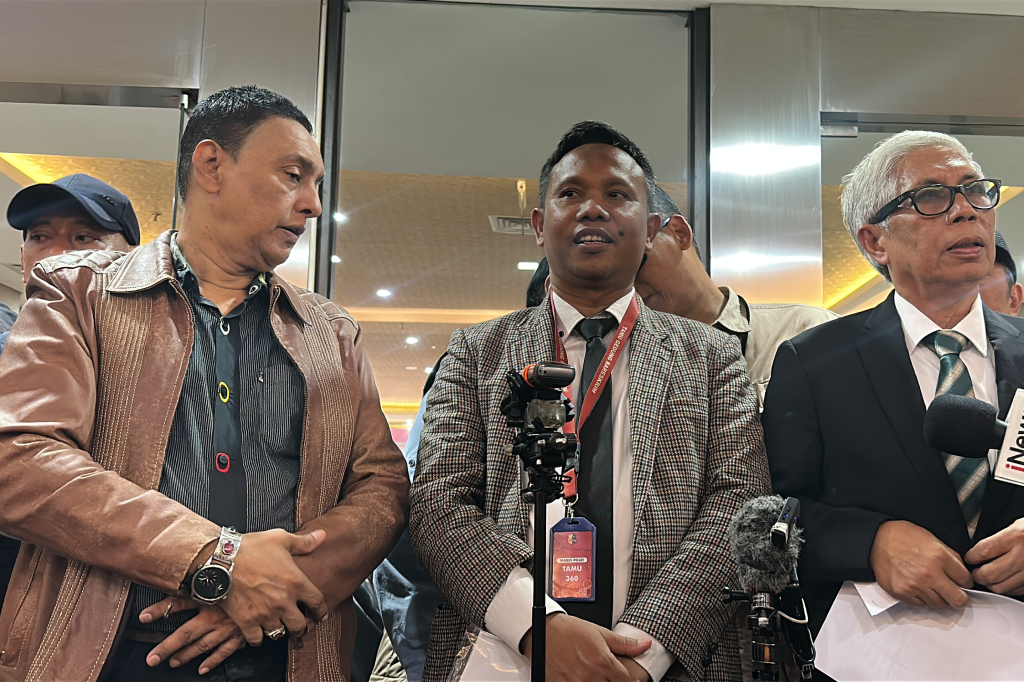 Ahmad Khozinuddin Sebut Bareskrim Gelar Perkara Dugaan Pemalsuan Suket Ijazah Gibran 21 Oktober
