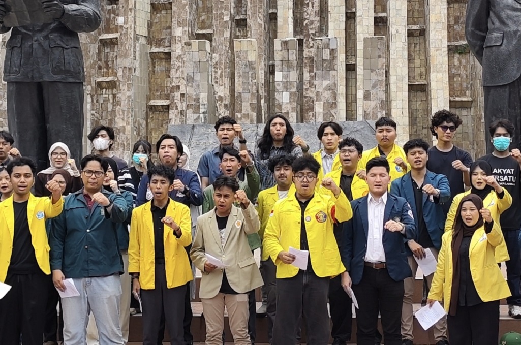 Mahasiswa Bakal Lepas Almamater saat Demo di Tugu Tani: Membaur dengan Masyarakat