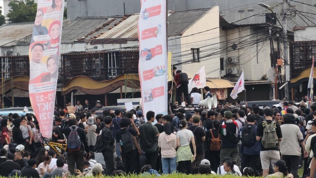 Ada Demo Mahasiswa, Kawasan Tugu Tani Macet Parah