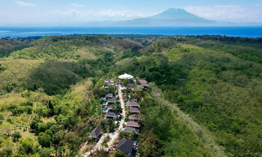 Mengintip Spot Wisata di Pulau Nusa Penida dari Kelingking Beach, Vila Pesisir hingga Surga Bawah Laut