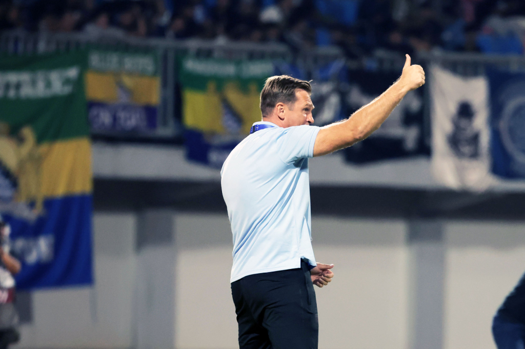 Stop Meratap! Persib Langsung Fokus Hadapi Garudayaksa usai Kalah dari Madura United