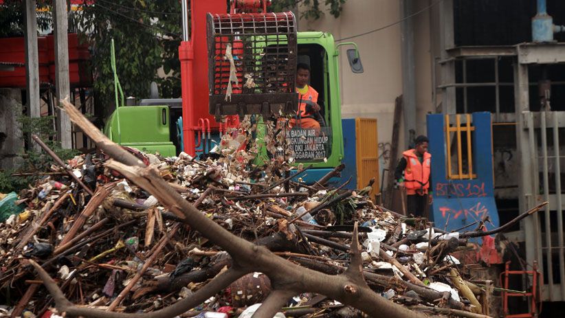 Keterbatasan Armada, Karawang Minta Bantuan Bank Dunia Urus Sampah