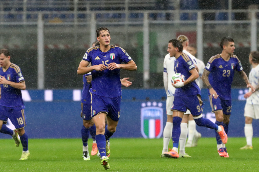 Kejutan Roberto Mancini, Francesco Pio Esposito Dipercaya Jadi Ujung Tombak Italia Hadapi Belgia Kejutan Roberto Mancini, Francesco Pio Esposito Dipercaya Jadi Ujung Tombak Italia Hadapi Belgia