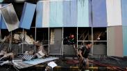 2 Lantai Gedung Panakukkang Square Makassar Hangus Terbakar
