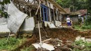 Akibat Pergerakan Tanah, 5 Rumah di Kampung Cigorowong Tasikmalaya Rusak