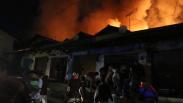 Pasar Lawang Hangus Terbakar, Kerugian Capai Ratusan Juta Rupiah