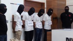 Polisi Tangkap Pelaku dan Penyebar Konten Pornografi BDSM di Facebook