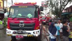 Kompor Gas Meledak, Enam Rumah Ludes Terbakar