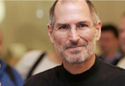 Surat Lamaran Kerja Steve Jobs Terjual Rp2,3 Miliar