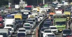 Sumanto Meninggal di Tengah Kemacetan Tol Jakarta-Cikampek