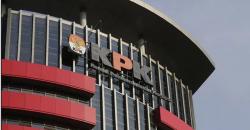 Geledah Kantor DPRD Bengkalis, KPK Bawa Sejumlah Dokumen