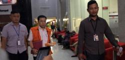 Dulu Nasi Kotak, Sekarang Setnov Bawa Bakmi