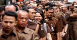 PNS Pria Bisa Cuti Sebulan untuk Dampingi Istri Melahirkan