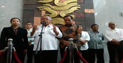 Proyek Elevated Dihentikan Sementara Termasuk LRT