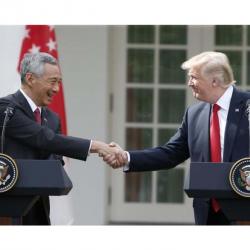  Perdana Menteri Singapura Yakinkan Donald Trump bahwa Asia itu Penting