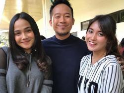Ketemu Dua Mantan Pacar, Denny Cagur Dilema