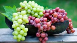 Makan Buah Anggur di Malam Tahun Baru Bawa Keberuntungan? Ini Mitosnya