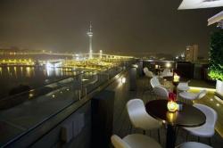 Menyantap Lezatnya Menu Eropa di Langit Macau