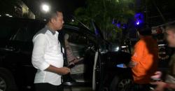 Pria Paruh Baya Ditemukan Meninggal di Dalam Mobil