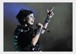 Potret Vokalis The Cranberries, Dolores O'Riordan