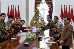 Presiden Jokowi Terima Laporan IHPS II dari BPK