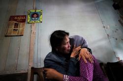 Tangis Kebahagiaan Warnai Kepulangan Parinah, TKW yang Hilang 18 Tahun