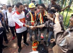 Rabu, Sandi Temui Sopir Angkot Trayek Tanah Abang Bahas Ini