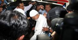 Dikawal Ketat Densus, Ustaz Ba'asyir Kembali Periksa Kesehatan di RSCM